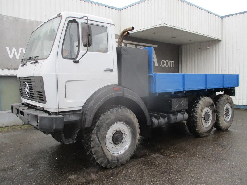 Mercedes-Benz FAP 2026 , V8 , 6x6 , ZF Manual , Spring suspension , Ex - Truk flatbed: gambar 1 Mercedes-Benz FAP 2026 , V8 , 6x6 , ZF Manual , Spring suspension , Ex - Truk flatbed: gambar 1