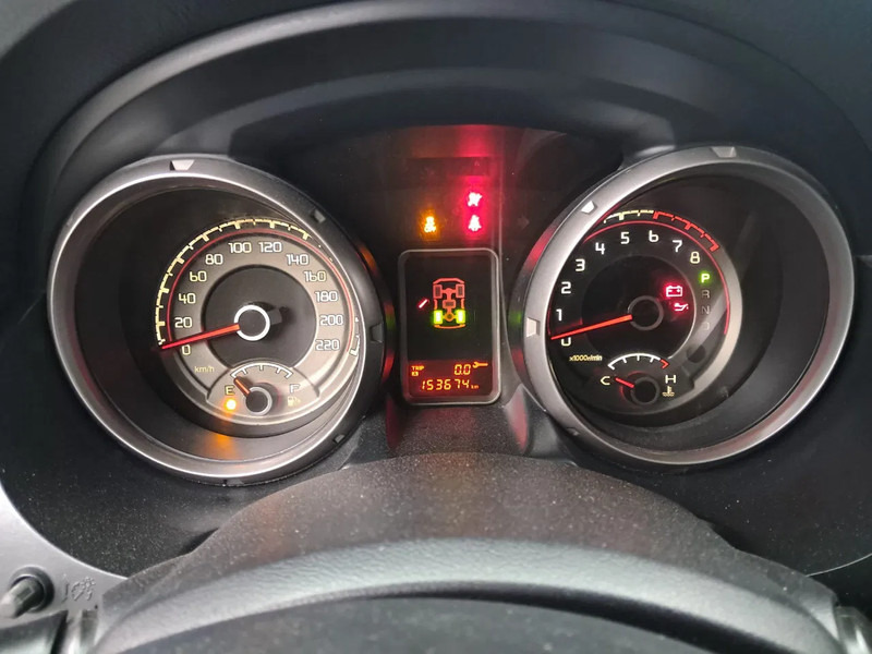 Mobil Mitsubishi Pajero GLS 3.5 - V6 , 4x4 , 7 Pers., Full Option: gambar 10