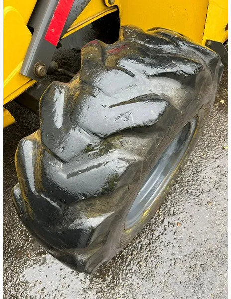 Backhoe loader New Holland B 80 B-SS , 4x4 , Backhoe loader , 4in1 Bucket: gambar 14