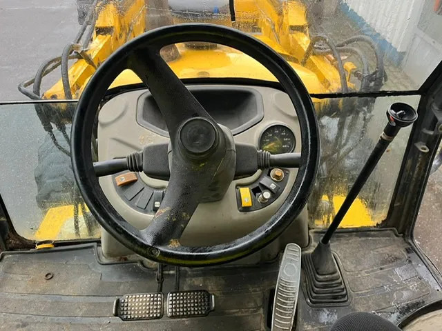 Backhoe loader New Holland B 80 B-SS , 4x4 , Backhoe loader , 4in1 Bucket: gambar 17