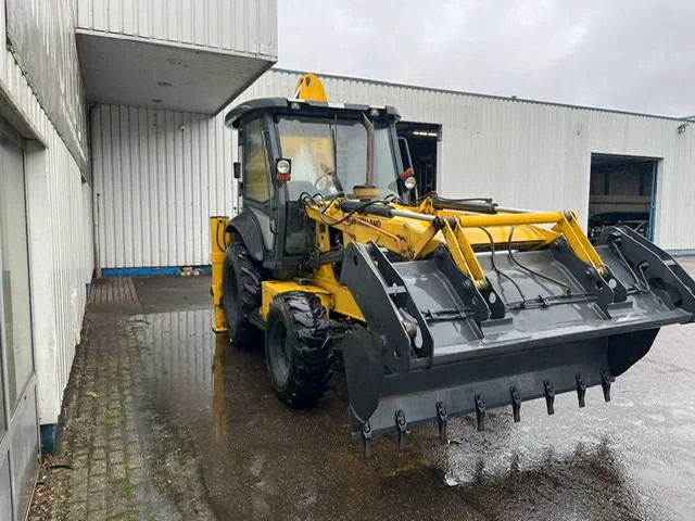 Backhoe loader New Holland B 80 B-SS , 4x4 , Backhoe loader , 4in1 Bucket: gambar 9