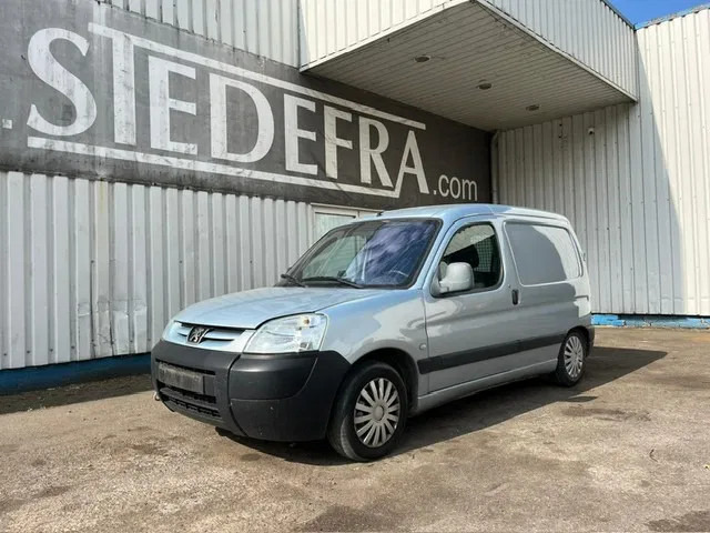 Peugeot Partner 1.9 D , Airco , Belgium Regestration - Van kecil: gambar 1 Peugeot Partner 1.9 D , Airco , Belgium Regestration - Van kecil: gambar 1