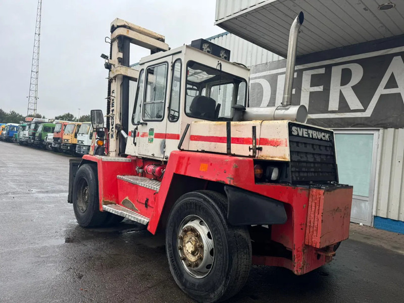 Svetruck 860-28 Pneumatic Tire Forklift - Forklift diesel: gambar 4 Svetruck 860-28 Pneumatic Tire Forklift - Forklift diesel: gambar 4