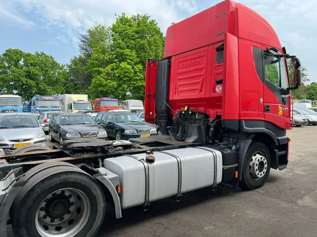 Iveco Stralis 450 , AS 440S45 , Manual Gearbox , Euro 5 - Tractor head: gambar 3 Iveco Stralis 450 , AS 440S45 , Manual Gearbox , Euro 5 - Tractor head: gambar 3