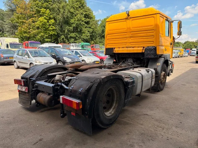 MAN 19.364 F2000 ,6 Cylinder , Belgium Truck , ZF Manual , Euro 2 - Tractor head: gambar 3 MAN 19.364 F2000 ,6 Cylinder , Belgium Truck , ZF Manual , Euro 2 - Tractor head: gambar 3