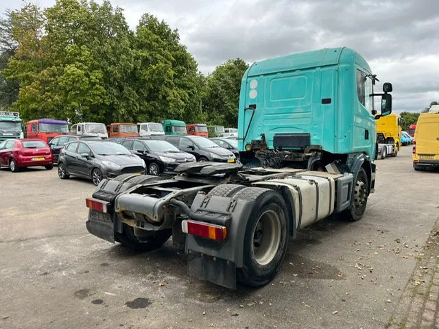 Scania R 114 L 380 , Manual Gearbox , Airco - Tractor head: gambar 5 Scania R 114 L 380 , Manual Gearbox , Airco - Tractor head: gambar 5