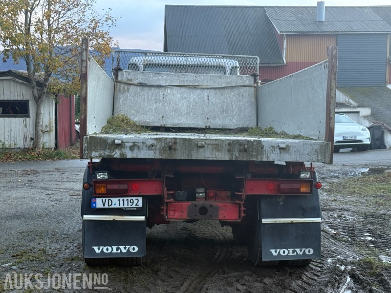 1978 Volvo N 10 38 6X2 - Truk jungkit: gambar 4 1978 Volvo N 10 38 6X2 - Truk jungkit: gambar 4
