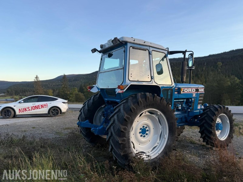 1984 Ford 8210 m/Turbo - mva fri traktor 5670 timer - Traktor: gambar 5 1984 Ford 8210 m/Turbo - mva fri traktor 5670 timer - Traktor: gambar 5