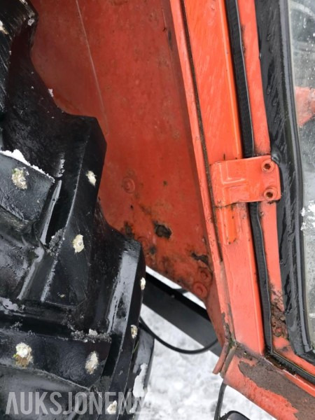 Traktor 1986 Fiat 80-90 MVA FRI TRAKTOR MED FRONSKUFFE OG TRIMA FRONTLASTER: gambar 16