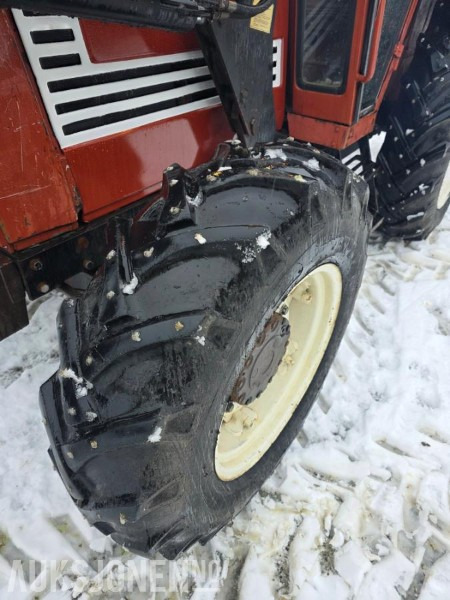 Traktor 1986 Fiat 80-90 MVA FRI TRAKTOR MED FRONSKUFFE OG TRIMA FRONTLASTER: gambar 10