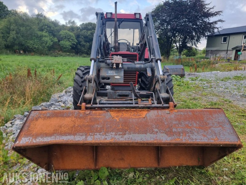 1990 CASE IH 956XL TRAKTOR snøfres 2 skuffer triangelfeste MVA FRI - Traktor: gambar 2 1990 CASE IH 956XL TRAKTOR snøfres 2 skuffer triangelfeste MVA FRI - Traktor: gambar 2
