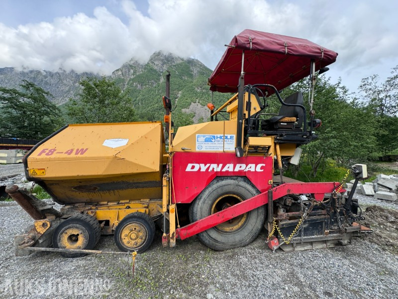 1995 Dynapac F8 - 4W - Asfaltutlegger - Gått 2921 timer - 1 Eier - Membangun inventaris: gambar 1 1995 Dynapac F8 - 4W - Asfaltutlegger - Gått 2921 timer - 1 Eier - Membangun inventaris: gambar 1