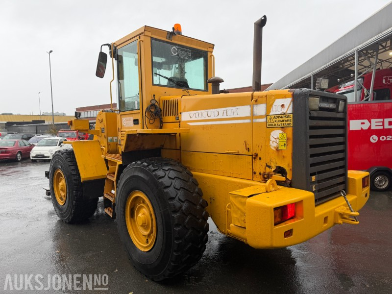 1996 Volvo L90C Hjullaster 72 timers auksjon! - Wheel loader: gambar 3 1996 Volvo L90C Hjullaster 72 timers auksjon! - Wheel loader: gambar 3