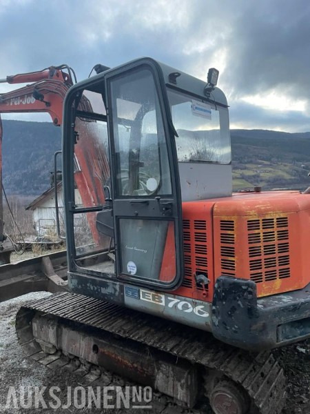 1997 PEL-JOB EB706 gravemaskin graveskuffe smalskuffe pusseskuffe - Ekskavator: gambar 5 1997 PEL-JOB EB706 gravemaskin graveskuffe smalskuffe pusseskuffe - Ekskavator: gambar 5