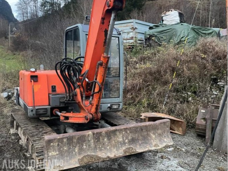 1997 PEL-JOB EB706 gravemaskin graveskuffe smalskuffe pusseskuffe - Ekskavator: gambar 1 1997 PEL-JOB EB706 gravemaskin graveskuffe smalskuffe pusseskuffe - Ekskavator: gambar 1