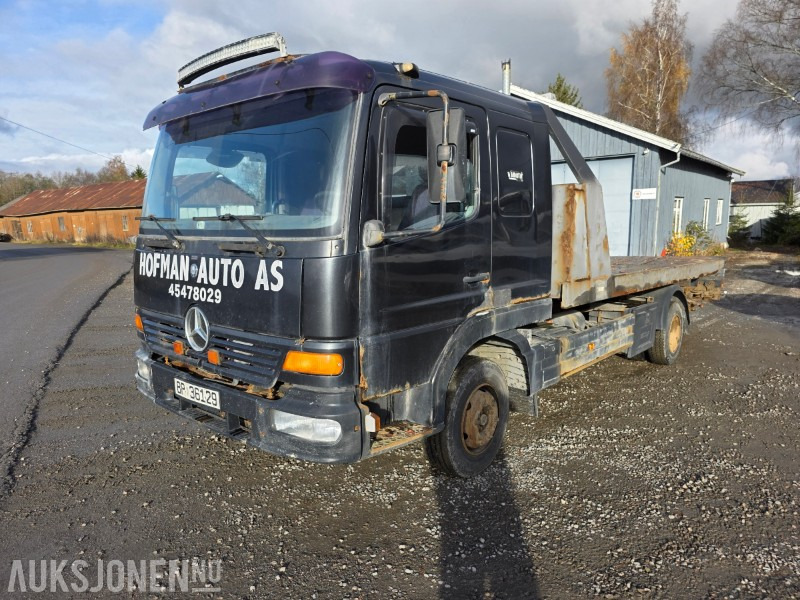 1999 Mercedes-Benz 1017/42 bergingsbil - Truk pemadam kebakaran: gambar 1 1999 Mercedes-Benz 1017/42 bergingsbil - Truk pemadam kebakaran: gambar 1