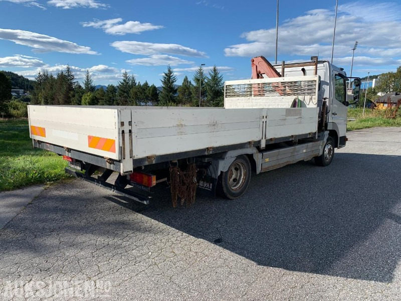 2001 Mercedes-Benz 817L/36AT - 7500 kg - Liten lastebil med kran - Truk flatbed: gambar 3 2001 Mercedes-Benz 817L/36AT - 7500 kg - Liten lastebil med kran - Truk flatbed: gambar 3