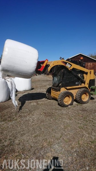 Skid steer 2002 Cat 216 kompaktlaster med motorvarmer: gambar 16