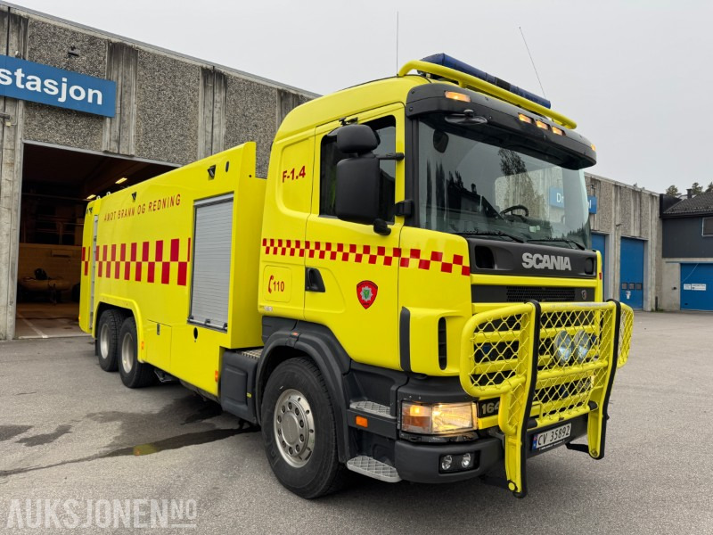 2002 Scania R164 tankbil med masse utstyr. 6X4 - Truk pemadam kebakaran: gambar 3 2002 Scania R164 tankbil med masse utstyr. 6X4 - Truk pemadam kebakaran: gambar 3