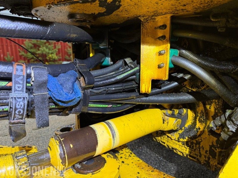 Leasing 2002 Volvo L70D Hjullaster – Hydraulisk HK-feste – 3 og 4. funksjon 2002 Volvo L70D Hjullaster – Hydraulisk HK-feste – 3 og 4. funksjon: gambar 32 Leasing 2002 Volvo L70D Hjullaster – Hydraulisk HK-feste – 3 og 4. funksjon 2002 Volvo L70D Hjullaster – Hydraulisk HK-feste – 3 og 4. funksjon: gambar 32