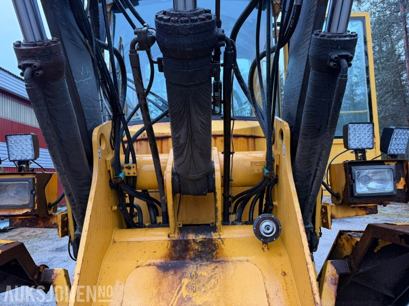 Leasing 2002 Volvo L70D Hjullaster – Hydraulisk HK-feste – 3 og 4. funksjon 2002 Volvo L70D Hjullaster – Hydraulisk HK-feste – 3 og 4. funksjon: gambar 34 Leasing 2002 Volvo L70D Hjullaster – Hydraulisk HK-feste – 3 og 4. funksjon 2002 Volvo L70D Hjullaster – Hydraulisk HK-feste – 3 og 4. funksjon: gambar 34