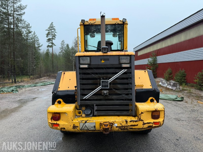 Leasing 2002 Volvo L70D Hjullaster – Hydraulisk HK-feste – 3 og 4. funksjon 2002 Volvo L70D Hjullaster – Hydraulisk HK-feste – 3 og 4. funksjon: gambar 7 Leasing 2002 Volvo L70D Hjullaster – Hydraulisk HK-feste – 3 og 4. funksjon 2002 Volvo L70D Hjullaster – Hydraulisk HK-feste – 3 og 4. funksjon: gambar 7