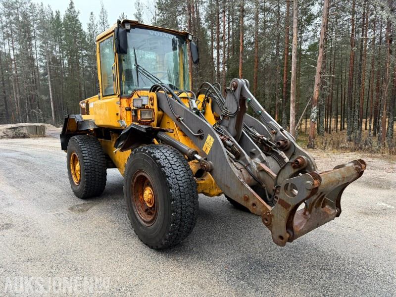 2002 Volvo L70D Hjullaster – Hydraulisk HK-feste – 3 og 4. funksjon - Wheel loader: gambar 4 2002 Volvo L70D Hjullaster – Hydraulisk HK-feste – 3 og 4. funksjon - Wheel loader: gambar 4