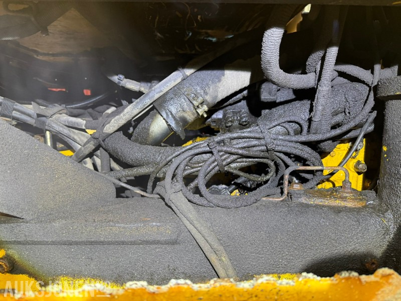 Leasing 2002 Volvo L70D Hjullaster – Hydraulisk HK-feste – 3 og 4. funksjon 2002 Volvo L70D Hjullaster – Hydraulisk HK-feste – 3 og 4. funksjon: gambar 40 Leasing 2002 Volvo L70D Hjullaster – Hydraulisk HK-feste – 3 og 4. funksjon 2002 Volvo L70D Hjullaster – Hydraulisk HK-feste – 3 og 4. funksjon: gambar 40