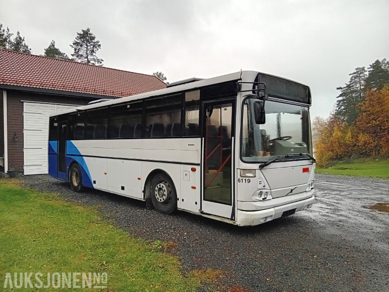 2003 Volvo B 7 R - 42 seter, 375600km - Bus pinggiran kota: gambar 2 2003 Volvo B 7 R - 42 seter, 375600km - Bus pinggiran kota: gambar 2