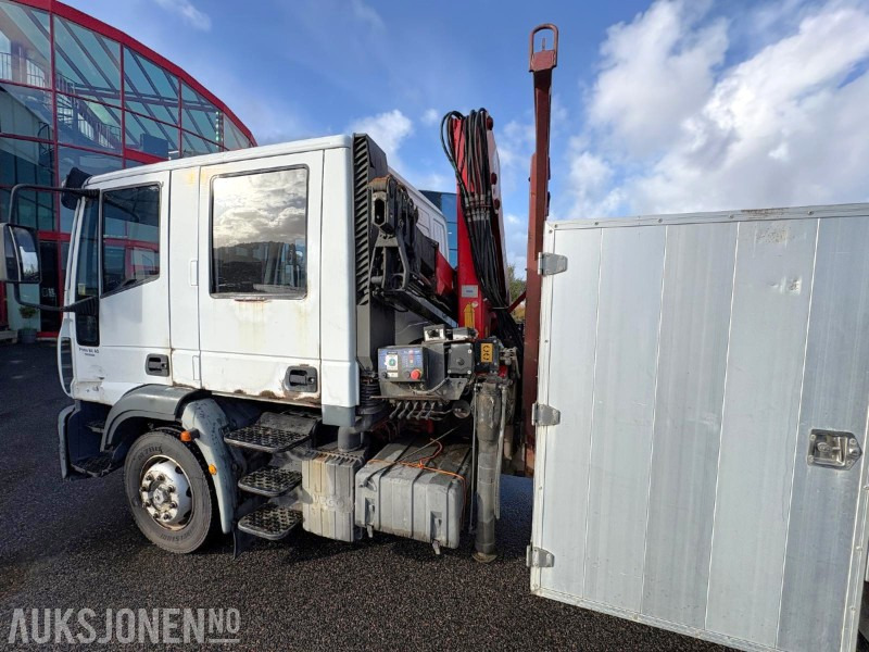 2004 Iveco 120E24 EUROCARGO kranbil - registrert for 5 sitteplasser - Truk derek: gambar 5 2004 Iveco 120E24 EUROCARGO kranbil - registrert for 5 sitteplasser - Truk derek: gambar 5
