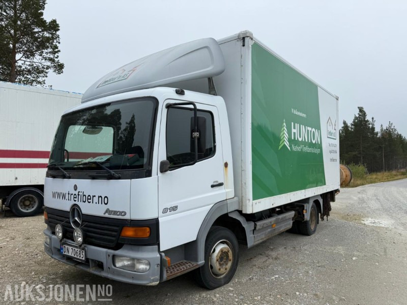 2004 Mercedes Benz Atego 815 C1 lett lastebil - Truk box: gambar 1 2004 Mercedes Benz Atego 815 C1 lett lastebil - Truk box: gambar 1