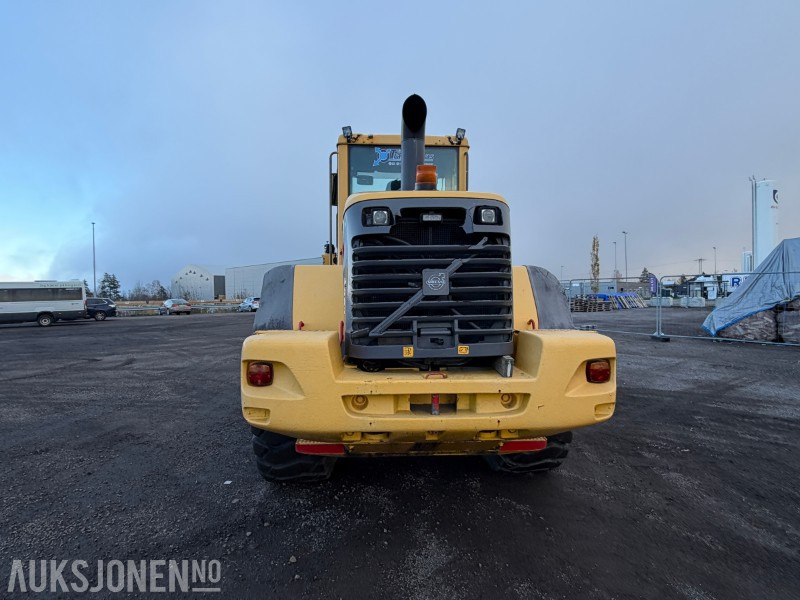 2006 Volvo L90E hjullaster - Sentralsmøring - Joystick - Tilleggshydraulikk - Wheel loader: gambar 4 2006 Volvo L90E hjullaster - Sentralsmøring - Joystick - Tilleggshydraulikk - Wheel loader: gambar 4