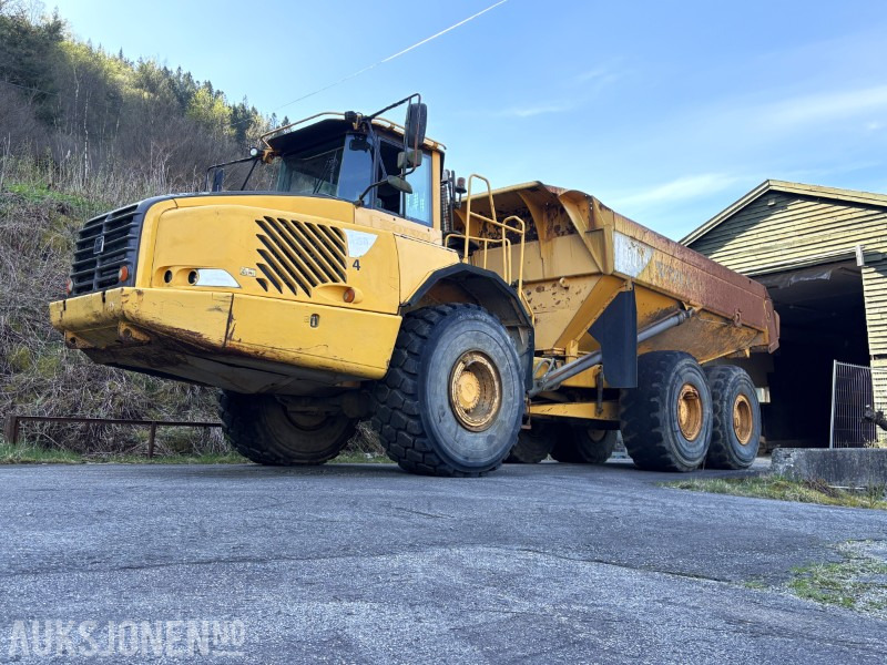 2006 mod Volvo A35D - sorte skilter - 18 182 timer - 89 085 km - Tempat sampah: gambar 1 2006 mod Volvo A35D - sorte skilter - 18 182 timer - 89 085 km - Tempat sampah: gambar 1