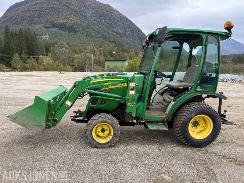 2007 John Deere 2320 Minitraktor / Kompakttraktor 2316 timer. Mykje ekstrautstyr - Traktor: gambar 2 2007 John Deere 2320 Minitraktor / Kompakttraktor 2316 timer. Mykje ekstrautstyr - Traktor: gambar 2
