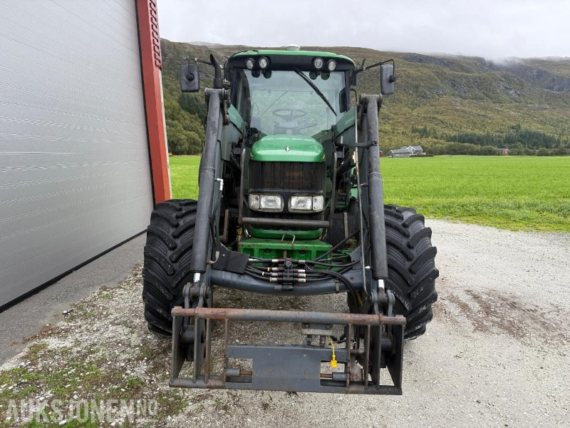 2007 John Deere 6320 med 6069 Timer nylig skiftet Sete og Dekk - Traktor: gambar 5 2007 John Deere 6320 med 6069 Timer nylig skiftet Sete og Dekk - Traktor: gambar 5