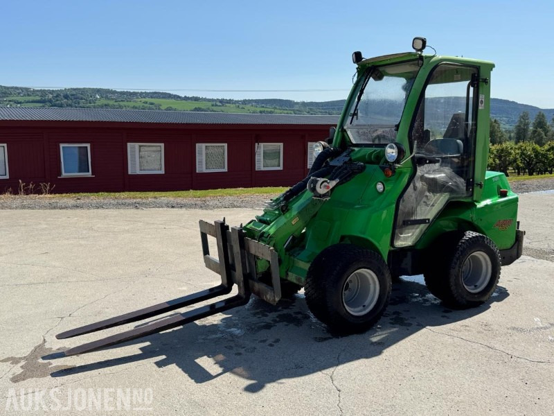 2008 Avant 635 hjullaster / 2 skuffer / Pallegafler - Wheel loader: gambar 1 2008 Avant 635 hjullaster / 2 skuffer / Pallegafler - Wheel loader: gambar 1