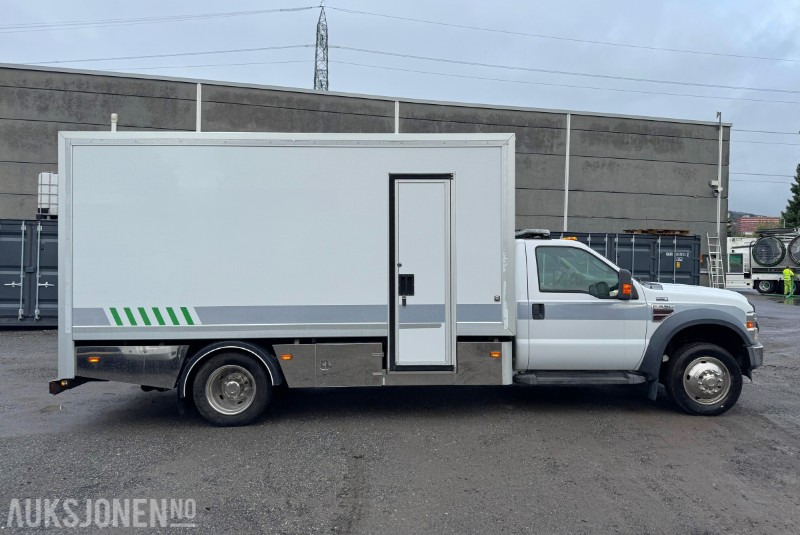 2008 Ford F-550 XL SuperDuty V8 PowerStroke, verkstedvogn/servicebil, Rioned spyleaggregat, Sortimo, fjernstyring, kraftuttak, EU til 06.2026! - Truk box: gambar 4 2008 Ford F-550 XL SuperDuty V8 PowerStroke, verkstedvogn/servicebil, Rioned spyleaggregat, Sortimo, fjernstyring, kraftuttak, EU til 06.2026! - Truk box: gambar 4