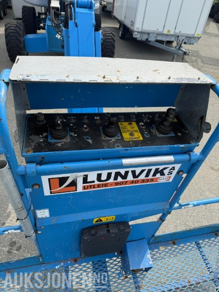 2008 Genie S-65 Teleskopisk bomlift - 4x4 - Platform pengangkat: gambar 4 2008 Genie S-65 Teleskopisk bomlift - 4x4 - Platform pengangkat: gambar 4
