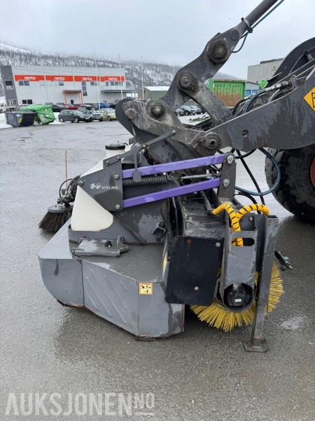 2008 Holms 300-2.5 Feiekost med vanning, oppsamler og sidebørste - Membangun inventaris: gambar 2 2008 Holms 300-2.5 Feiekost med vanning, oppsamler og sidebørste - Membangun inventaris: gambar 2