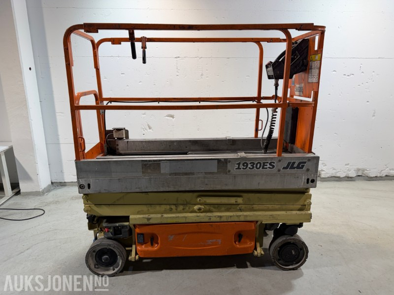 2008 JLG 1930 ES sakselift med arbeidshøyde på 7,8 meter - Platform pengangkat: gambar 2 2008 JLG 1930 ES sakselift med arbeidshøyde på 7,8 meter - Platform pengangkat: gambar 2