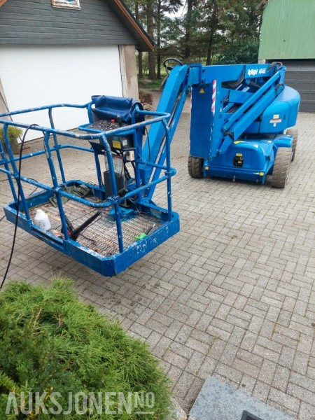 2008 UpRight AB46E bomlift med knekkarm - Arbeidshøyde 16,1 m. - Vekt: 6 700 kg - Timer: 217! - Platform pengangkat: gambar 2 2008 UpRight AB46E bomlift med knekkarm - Arbeidshøyde 16,1 m. - Vekt: 6 700 kg - Timer: 217! - Platform pengangkat: gambar 2