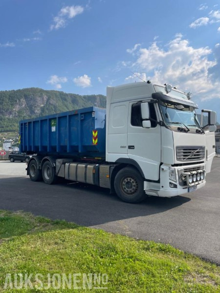 2009 Volvo FH16 Krokløft - 6x2 - Nylig EU godkjent - Tippkasse - Maskinflak - 3 stk containerkasser - 2 dekksett - Hook lift: gambar 5 2009 Volvo FH16 Krokløft - 6x2 - Nylig EU godkjent - Tippkasse - Maskinflak - 3 stk containerkasser - 2 dekksett - Hook lift: gambar 5