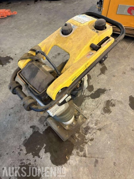 2009 Wacker Neuson Neuson Hoppetusse / Plate vibrator - Roller: gambar 1 2009 Wacker Neuson Neuson Hoppetusse / Plate vibrator - Roller: gambar 1