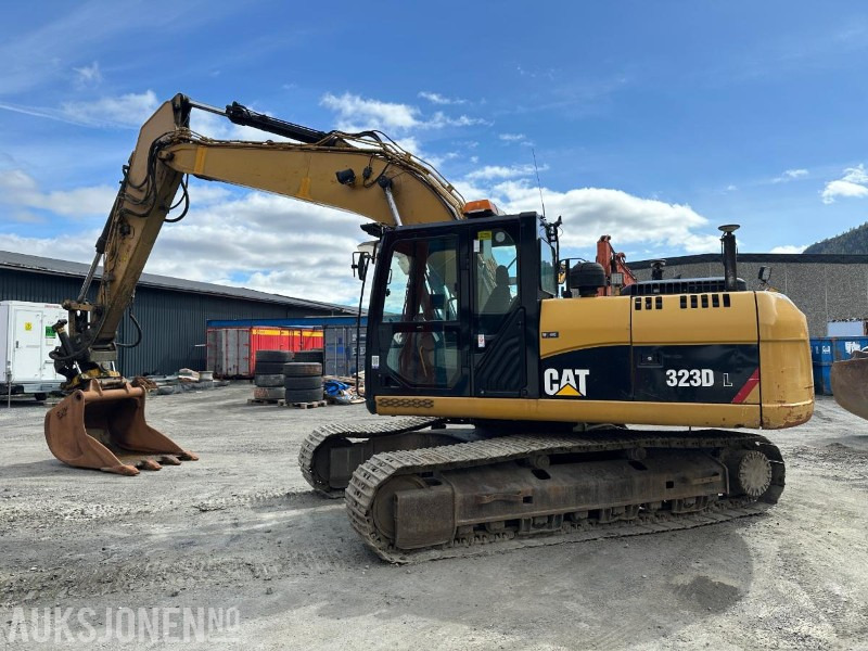 2010 CAT 323D GRAVEMASKIN - 14167 TIMER - Ekskavator: gambar 3 2010 CAT 323D GRAVEMASKIN - 14167 TIMER - Ekskavator: gambar 3