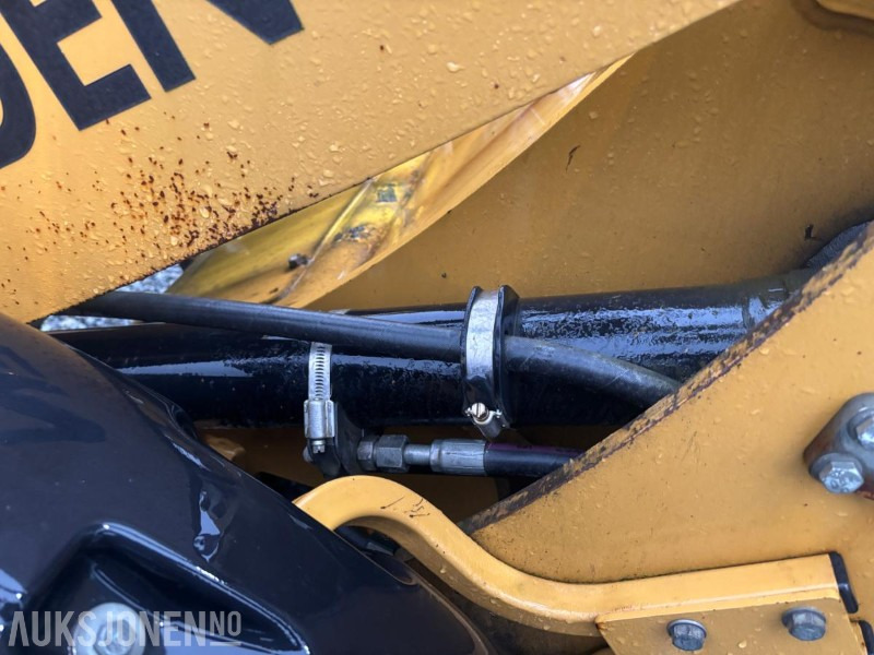 Wheel loader 2010 CAT 906H HJULLASTER. 1596TIMER. SKUFFE. TELLEFSDAL VPL PLOG. HOLMS FEIEKOST. CAT PALLEGAFFLER: gambar 42 Wheel loader 2010 CAT 906H HJULLASTER. 1596TIMER. SKUFFE. TELLEFSDAL VPL PLOG. HOLMS FEIEKOST. CAT PALLEGAFFLER: gambar 42