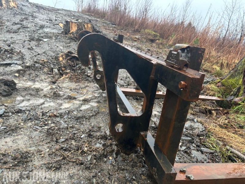 Wheel loader 2010 CAT 906H HJULLASTER. 1596TIMER. SKUFFE. TELLEFSDAL VPL PLOG. HOLMS FEIEKOST. CAT PALLEGAFFLER: gambar 49 Wheel loader 2010 CAT 906H HJULLASTER. 1596TIMER. SKUFFE. TELLEFSDAL VPL PLOG. HOLMS FEIEKOST. CAT PALLEGAFFLER: gambar 49