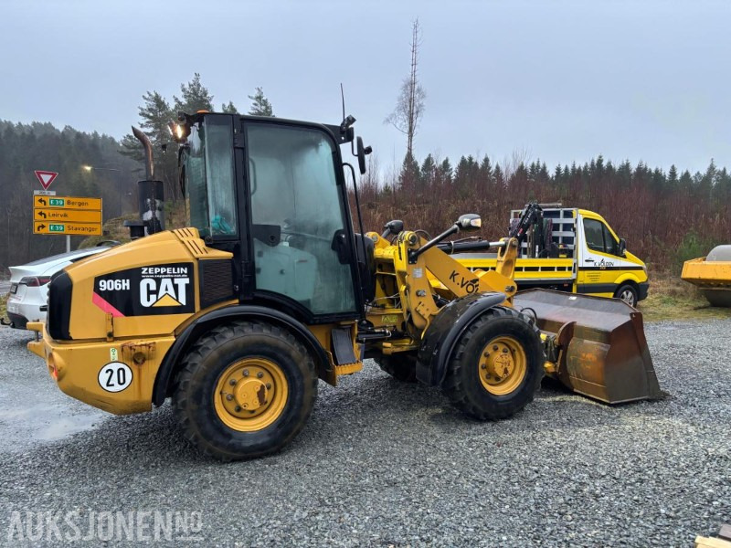 Wheel loader 2010 CAT 906H HJULLASTER. 1596TIMER. SKUFFE. TELLEFSDAL VPL PLOG. HOLMS FEIEKOST. CAT PALLEGAFFLER: gambar 7 Wheel loader 2010 CAT 906H HJULLASTER. 1596TIMER. SKUFFE. TELLEFSDAL VPL PLOG. HOLMS FEIEKOST. CAT PALLEGAFFLER: gambar 7