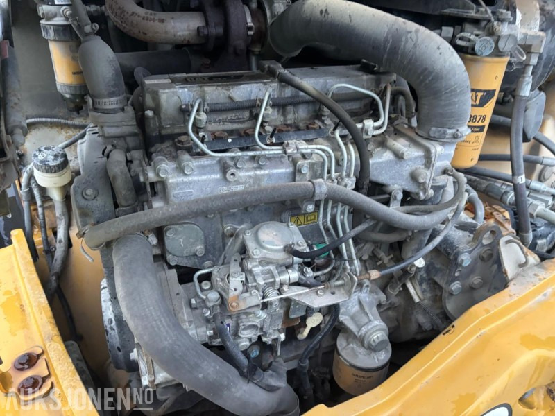 Wheel loader 2010 CAT 906H HJULLASTER. 1596TIMER. SKUFFE. TELLEFSDAL VPL PLOG. HOLMS FEIEKOST. CAT PALLEGAFFLER: gambar 30 Wheel loader 2010 CAT 906H HJULLASTER. 1596TIMER. SKUFFE. TELLEFSDAL VPL PLOG. HOLMS FEIEKOST. CAT PALLEGAFFLER: gambar 30