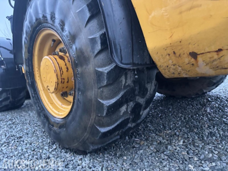 Wheel loader 2010 CAT 906H HJULLASTER. 1596TIMER. SKUFFE. TELLEFSDAL VPL PLOG. HOLMS FEIEKOST. CAT PALLEGAFFLER: gambar 36 Wheel loader 2010 CAT 906H HJULLASTER. 1596TIMER. SKUFFE. TELLEFSDAL VPL PLOG. HOLMS FEIEKOST. CAT PALLEGAFFLER: gambar 36