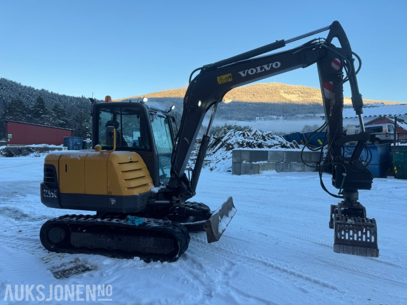 2010 Volvo EC55C gravemaskin med 2 skuffer og klype med rotator - Ekskavator: gambar 5 2010 Volvo EC55C gravemaskin med 2 skuffer og klype med rotator - Ekskavator: gambar 5